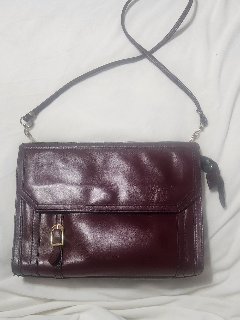 Vintage Genuine Leather Crossbody Bag in Deep Burgundy